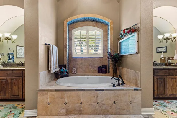 627 RIVER CHASE WAY