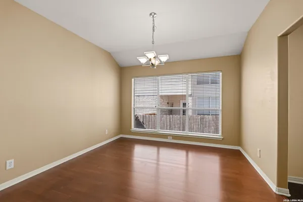2207 ENCINO DEW