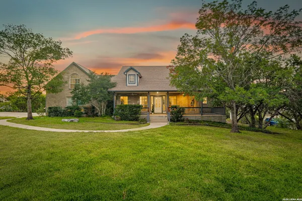 13555 ADOBE WALLS DR