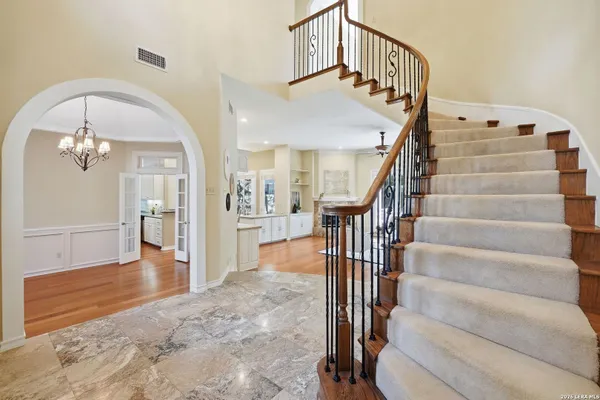 2226 FAWN MIST LN