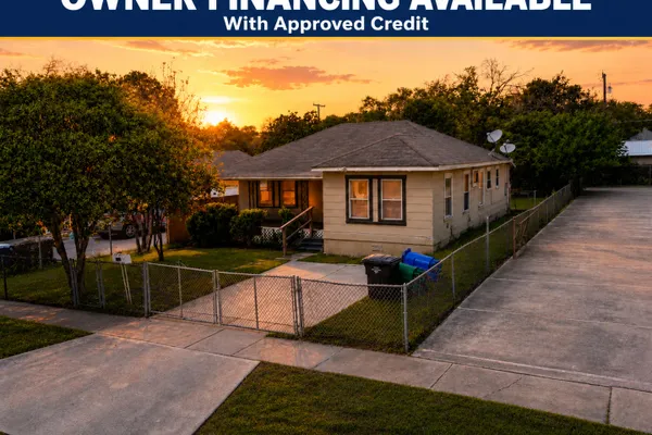335 HERMITAGE CT
