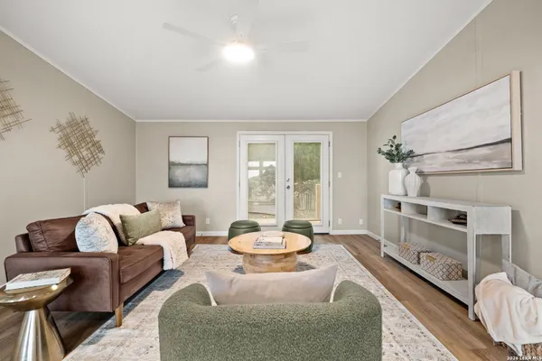 440 SHADOW MOUNTAIN RD