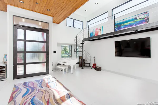 210 FURNISH AVE