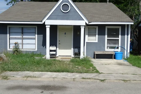 4414 LEHMAN DR