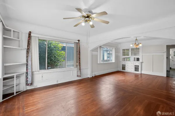 715 MARIPOSA AVE