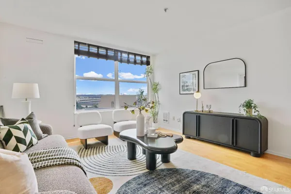 8400 OCEANVIEW TER 412