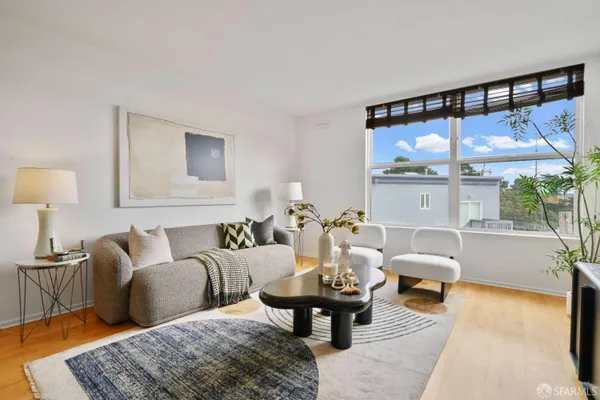 8400 OCEANVIEW TER 412