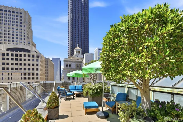 201 SANSOME ST 401