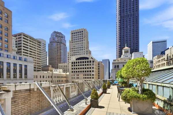 201 SANSOME ST 401