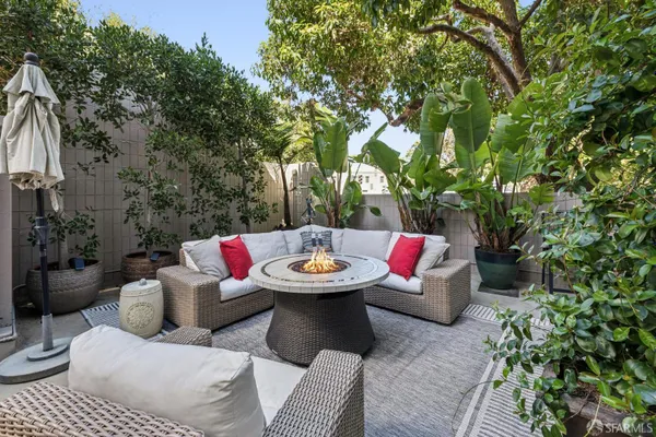 156 LOMBARD ST 37