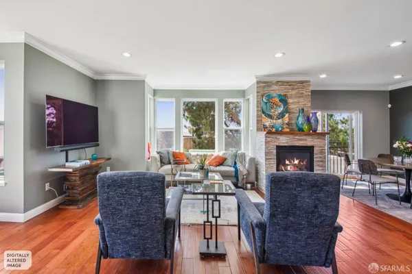 102 MARY TERESA ST
