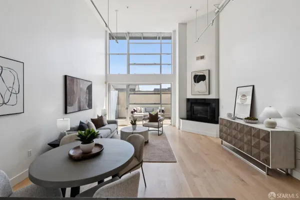 1221 HARRISON ST 13