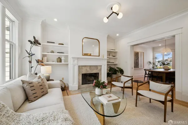 135 WHITNEY ST