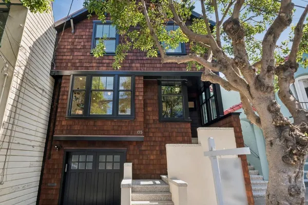 135 WHITNEY ST