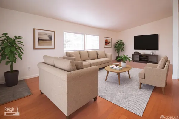 124 LA GRANADA LN