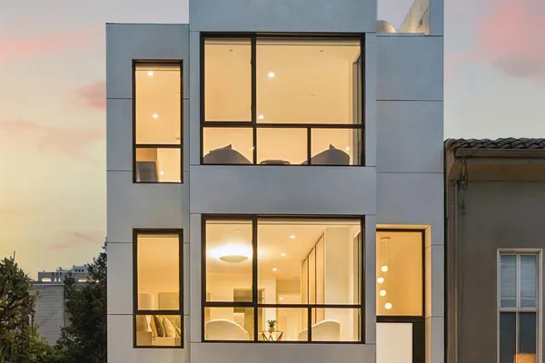 2007 FILBERT ST