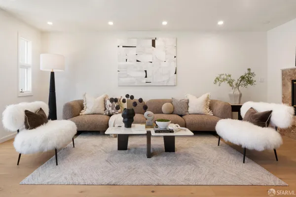 555 6TH AVE A