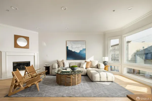 225 26TH AVE 2