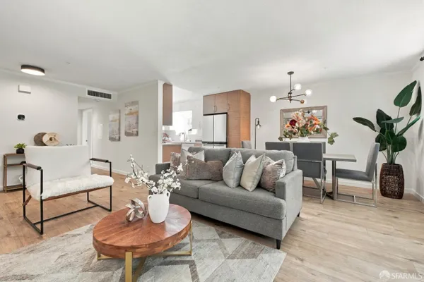1016 SAN GABRIEL CIR 429