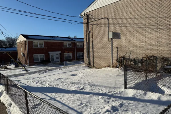 82-B YAREMICH DR