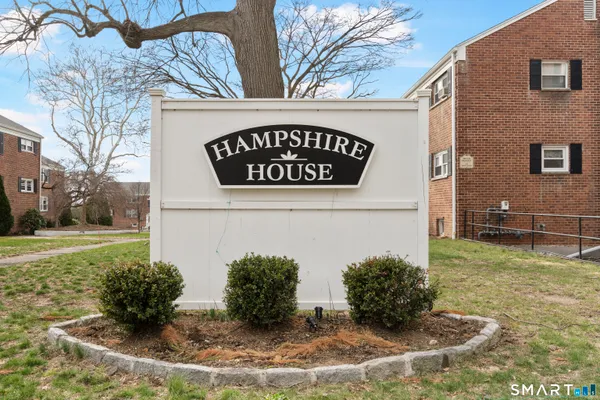 104 STRAWBERRY HILL AVE 1