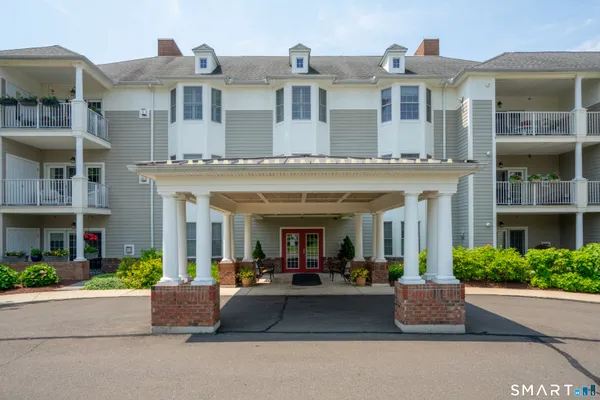 25 CASSANDRA BLVD 107