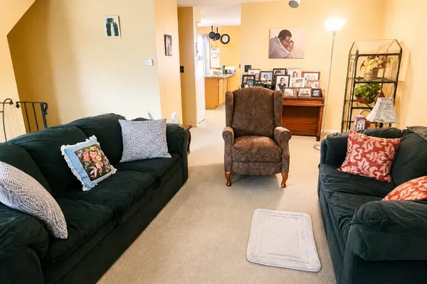 714 LONG HILL RD 714