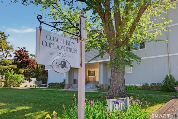296 MAIN AVE 14