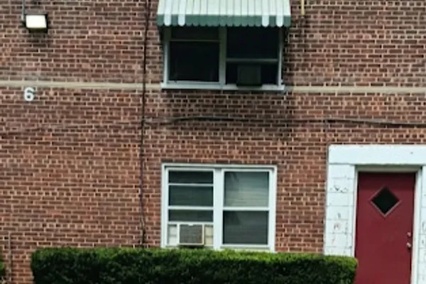 365 GRANFIELD AVE