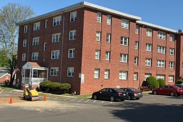 41 JONES HILL RD 311