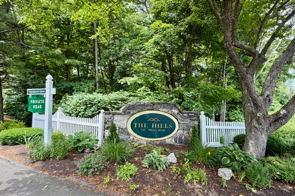 210 WINDGATE CIR A
