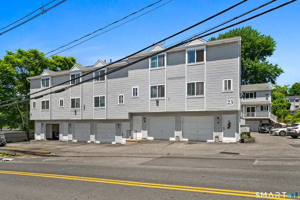 23 PEARL LAKE RD B