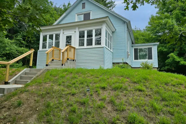 119 MERCHANTS AVE