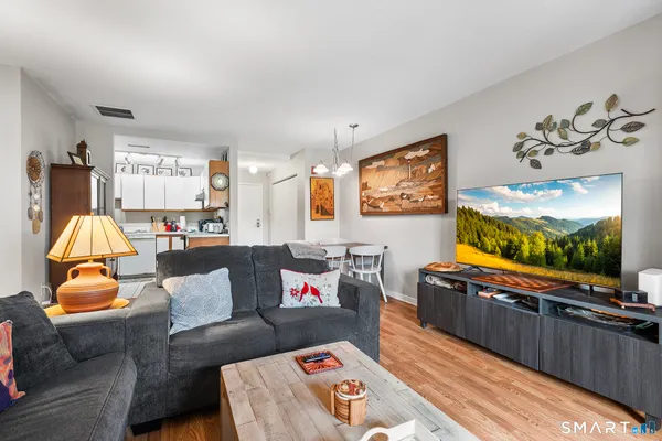 75 WASHINGTON AVE 2-105
