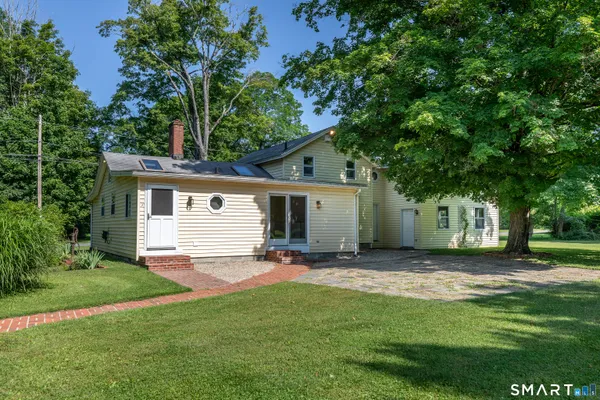 88 SHARON VALLEY RD