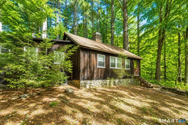 12 PINEHURST RD