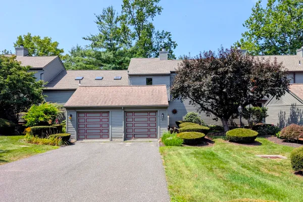 6 LEDGEWOOD DR 6