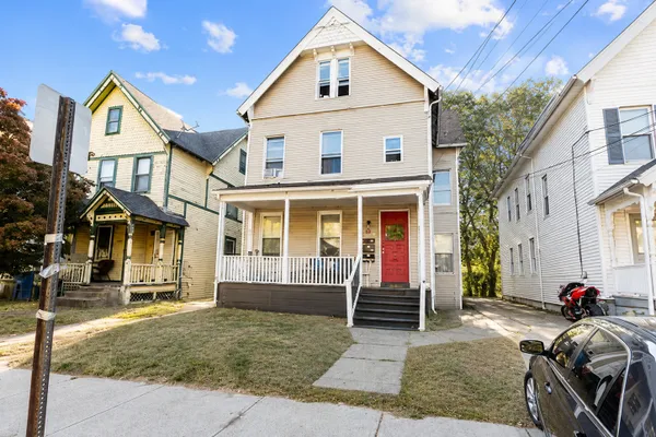 49 CARMEL ST