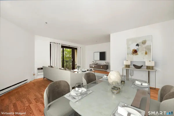 104 N ST 401
