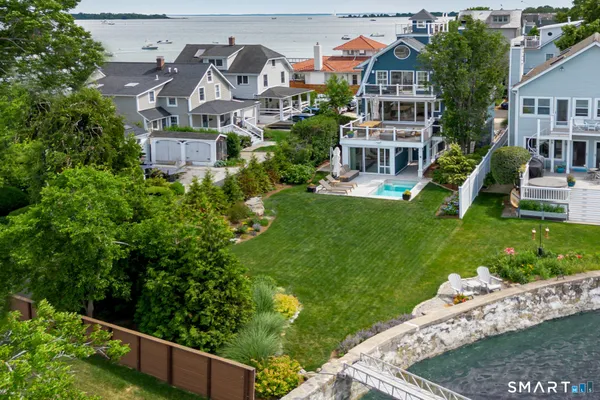 63 NEPTUNE AVE