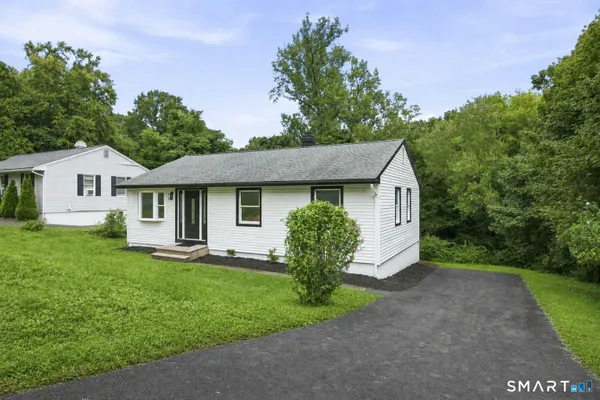 75 LONGWOOD DR