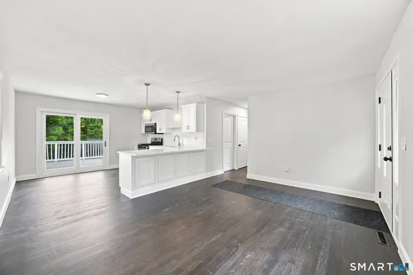 75 LONGWOOD DR