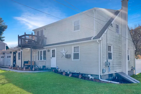 6 SCHWARTZ RD