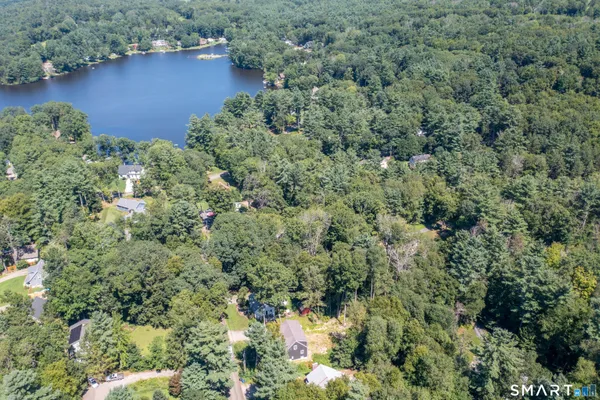 61 RED CEDAR RD