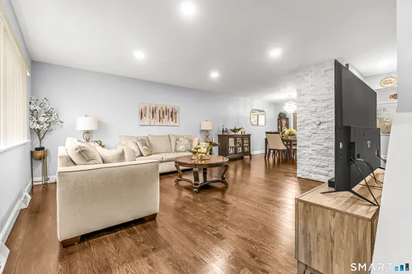 40 ORANGEWOOD W 40