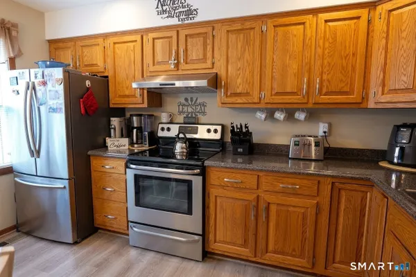 6 JUNIPER CIR 6