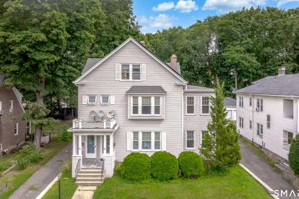 785 CORBIN AVE