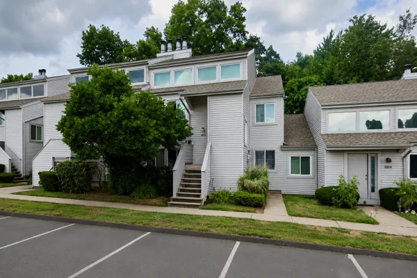 220 BRITTANY FARMS RD G