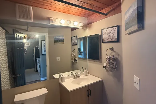 839 MAIN ST 71
