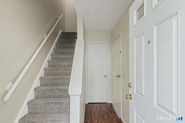 54 ROPE FERRY RD B39